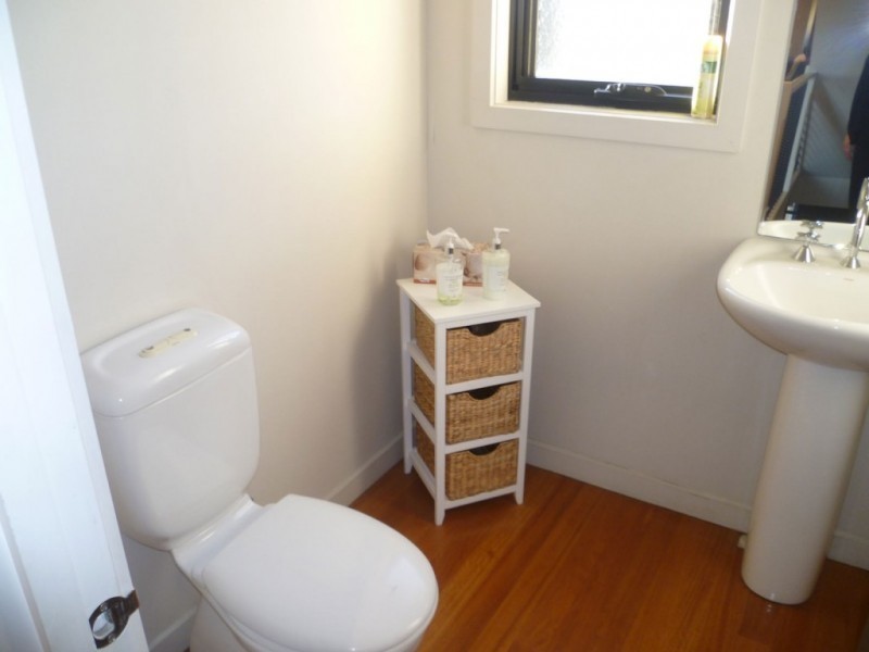 28 Rourke Lane, Kensington VIC 3031