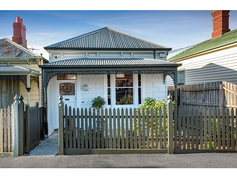 14 Gordon Crescent, Kensington VIC 3031