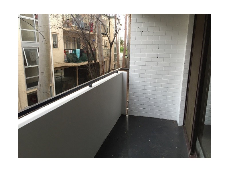 3/119 Wellington Street, Flemington VIC 3031