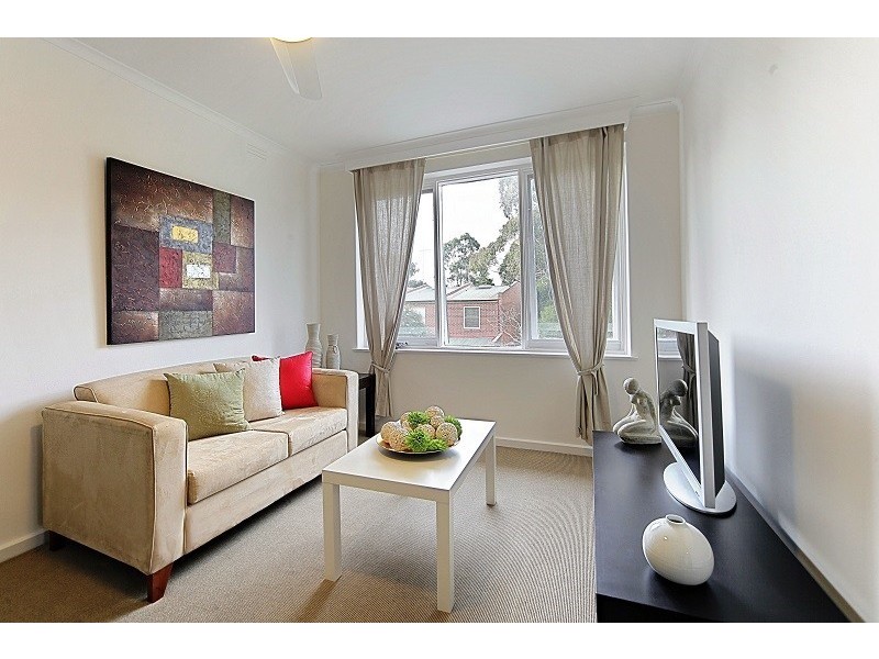 10/69 Edinburgh Street, Flemington VIC 3031