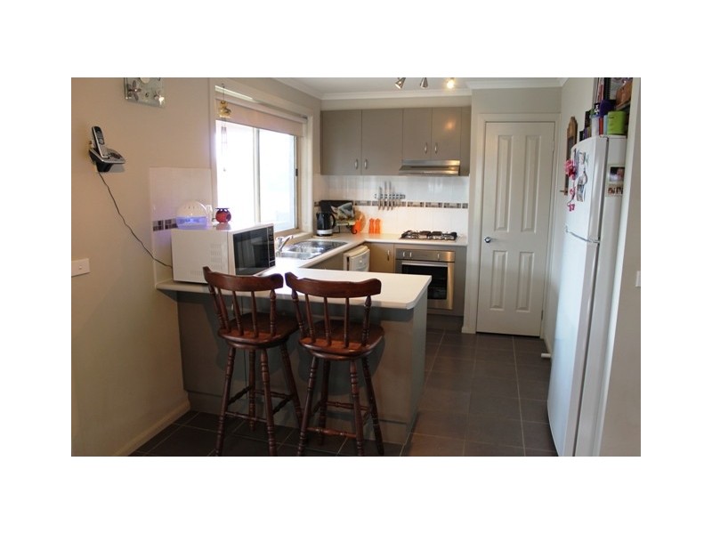 33 Springwater Drive, Drouin VIC 3818