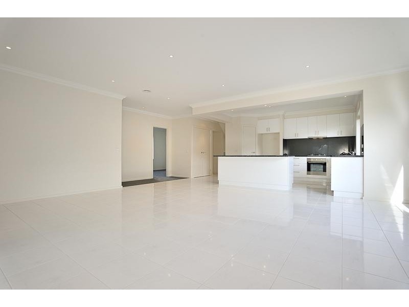 182 Bowen Street, Warragul VIC 3820