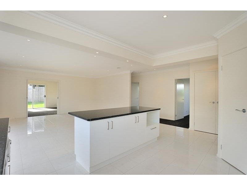 182 Bowen Street, Warragul VIC 3820