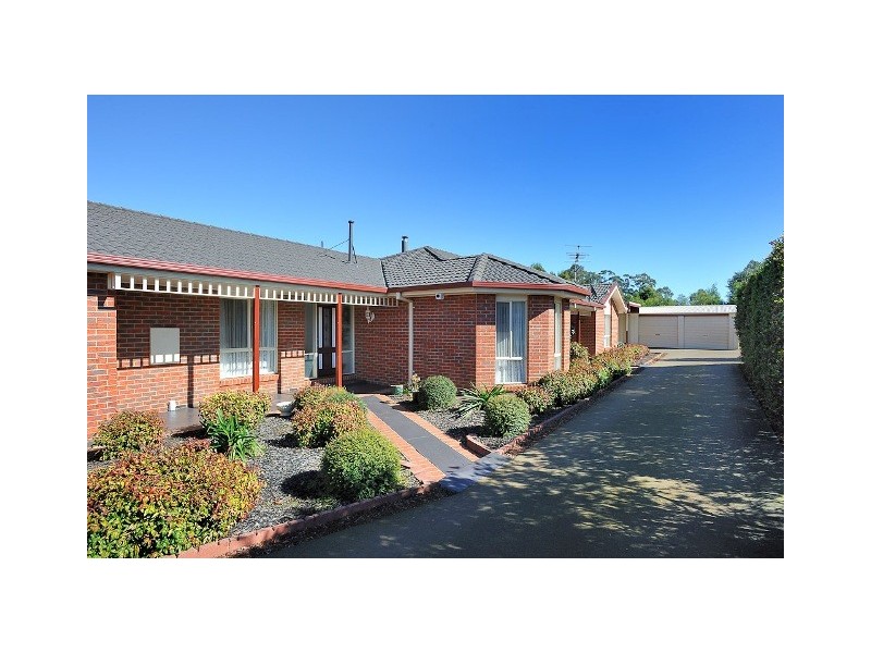 4 Burnett Close, Warragul VIC 3820