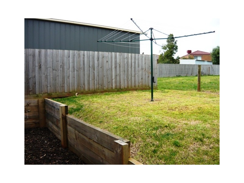 1/14 Grandview Close, Drouin VIC 3818