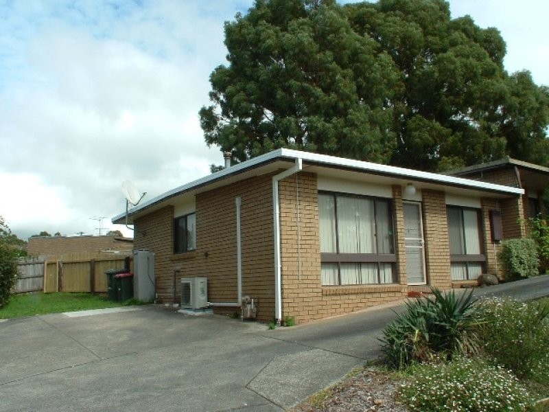 4/2-4 Morton Avenue, Drouin VIC 3818