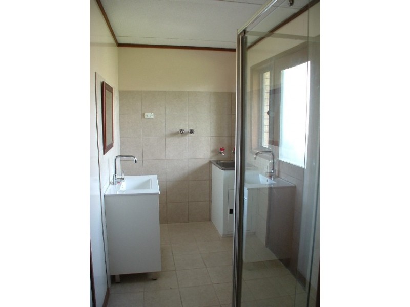 4/2-4 Morton Avenue, Drouin VIC 3818