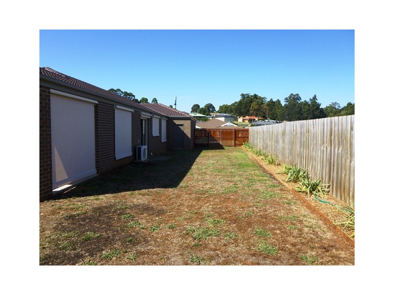 26 Hatfield Drive, Drouin VIC 3818