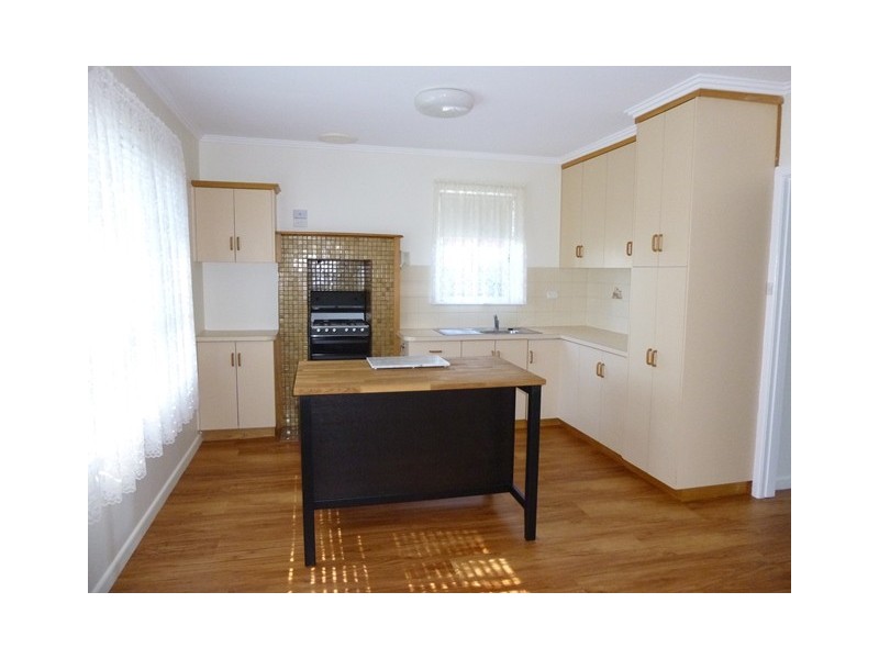 40 Albert Road, Drouin VIC 3818