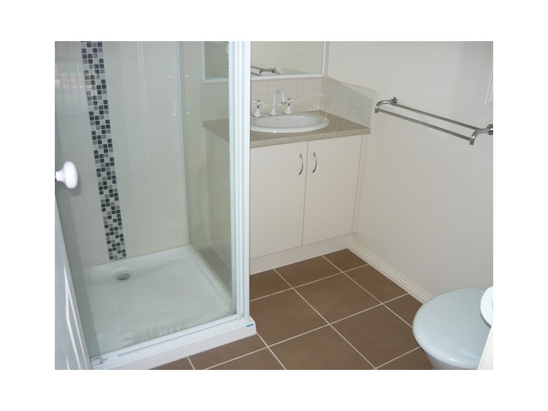 24 Miller Close, Drouin VIC 3818