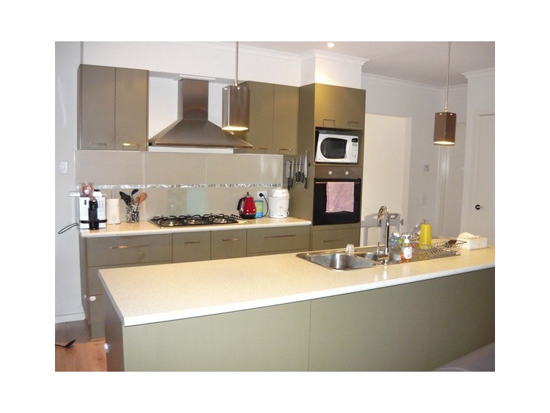 96 Longwarry Road, Drouin VIC 3818