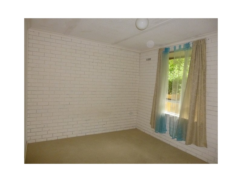 1/43 Lampard Road, Drouin VIC 3818