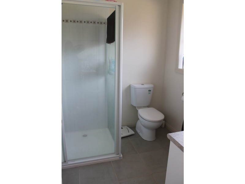 10 Vivian Court, Drouin VIC 3818