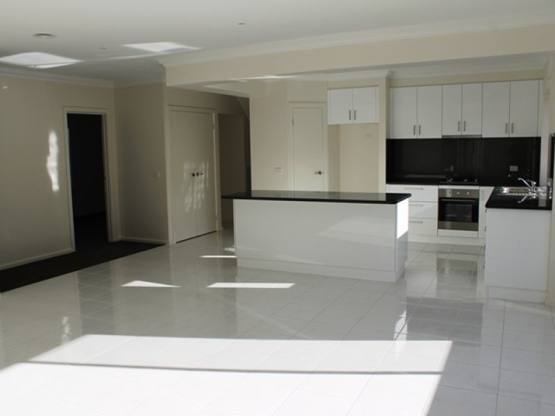 182 Bowen Street, Warragul VIC 3820