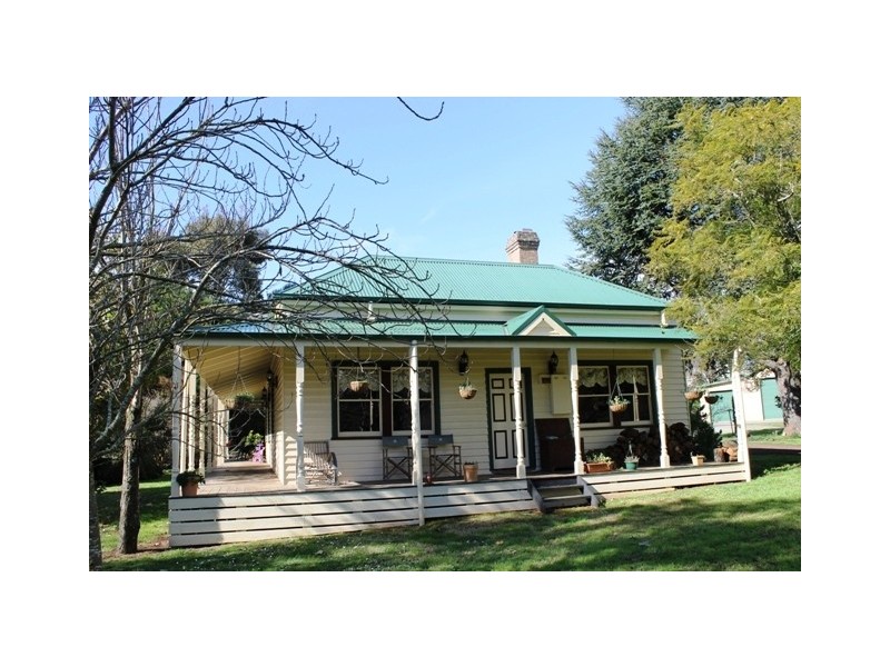 1A Pepperell Drive, Drouin VIC 3818