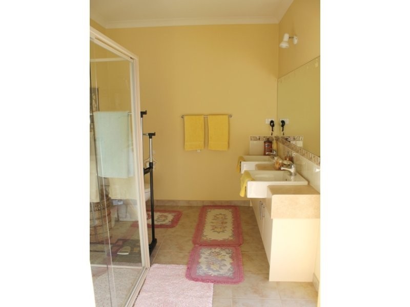 8 Timberland Court, Longwarry VIC 3816