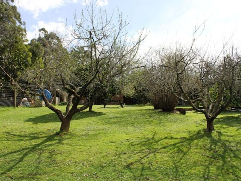 1420 Jacksons Track, Jindivick, Neerim South VIC 3831