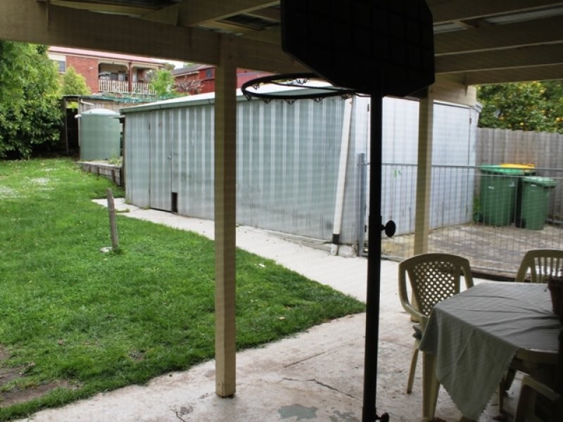 10 Kevis Court, Garfield VIC 3814