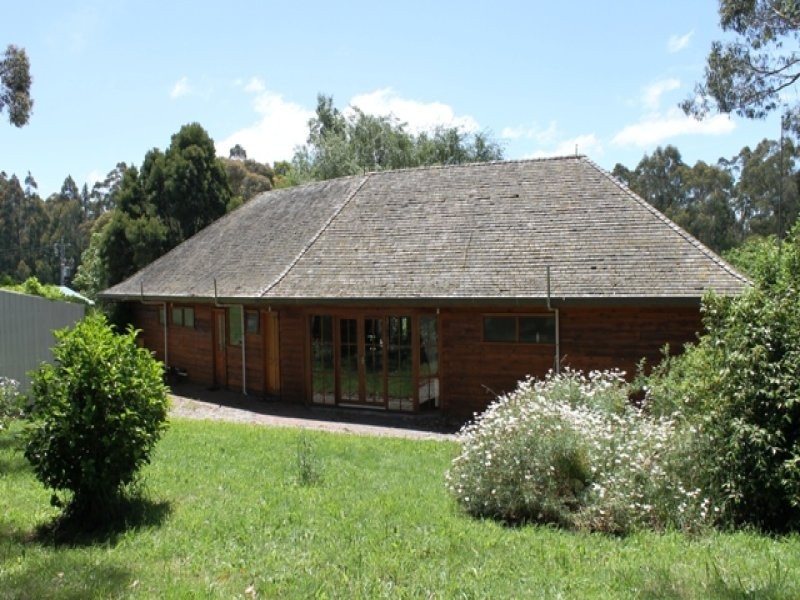 81 McIntyre Road, Nayook VIC 3821