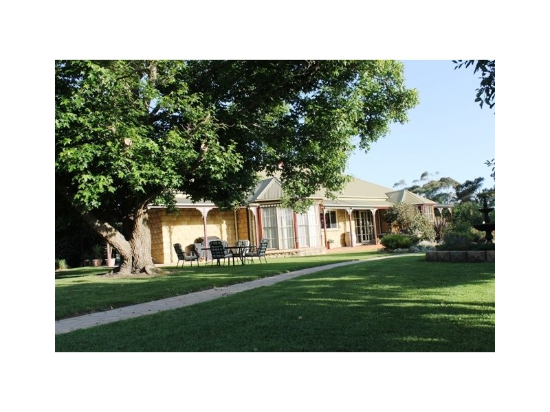 140 Pine Grove Road, Poowong North VIC 3988