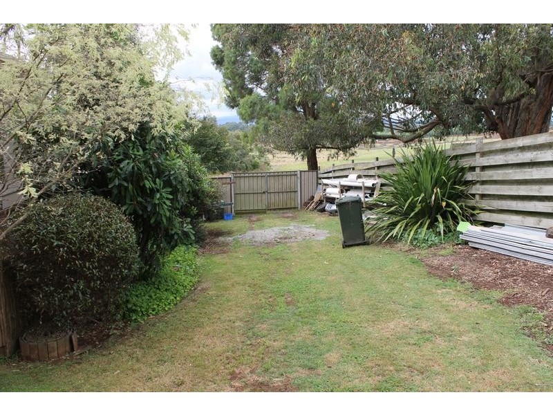 60 McNeily Road, Drouin VIC 3818