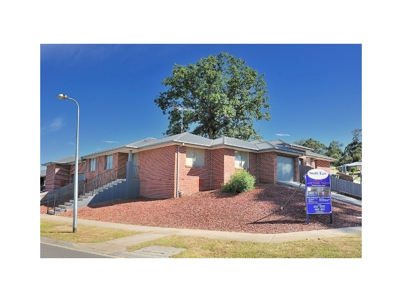 12 Springwater Drive, Drouin VIC 3818