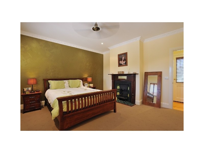 815 Invermay Road, Drouin South VIC 3818