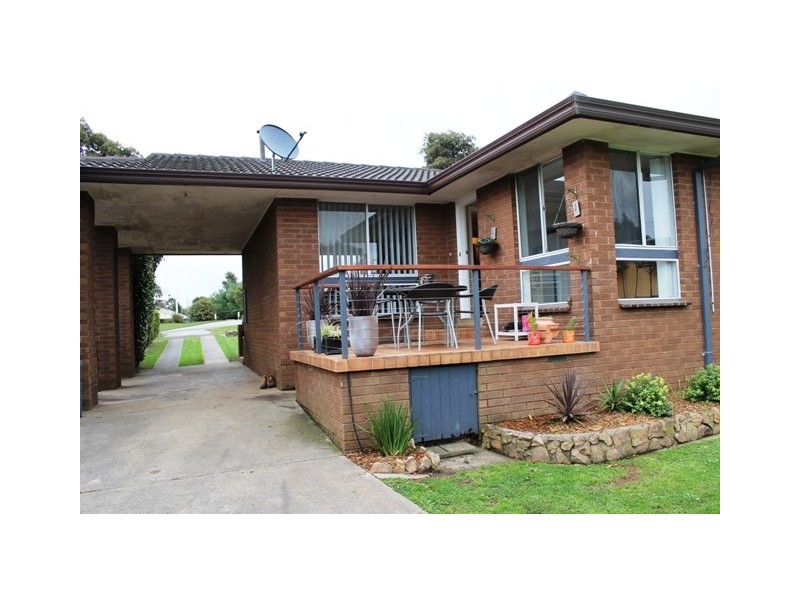 215 Princes Way, Drouin VIC 3818