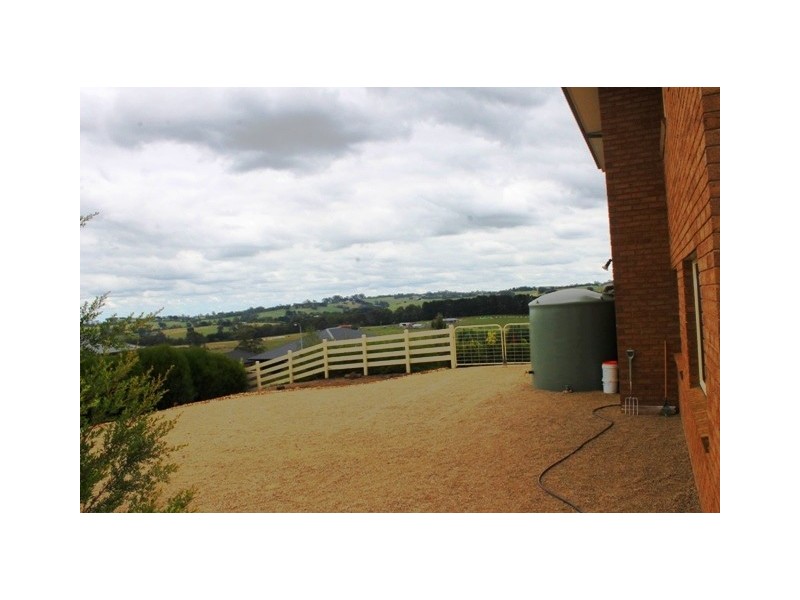 25 Shirley Road, Neerim South VIC 3831