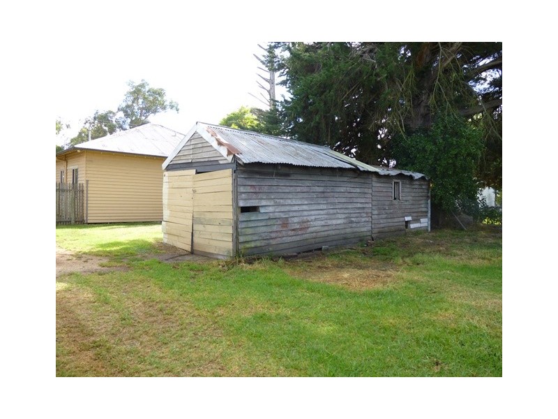 24 Longwarry-Drouin Road, Longwarry VIC 3816