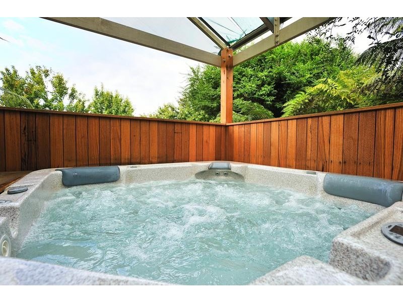 1 Albett Court, Drouin VIC 3818