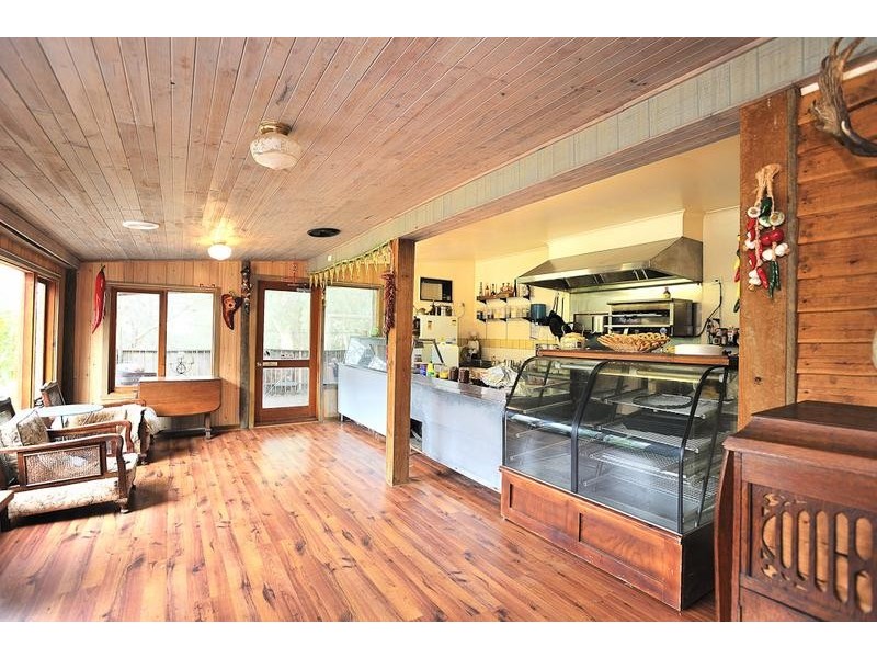 1420 Jacksons Track, Jindivick VIC 3818