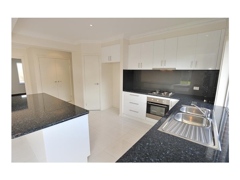 182 Bowen Street, Warragul VIC 3820