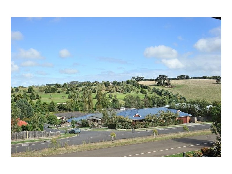 182 Bowen Street, Warragul VIC 3820