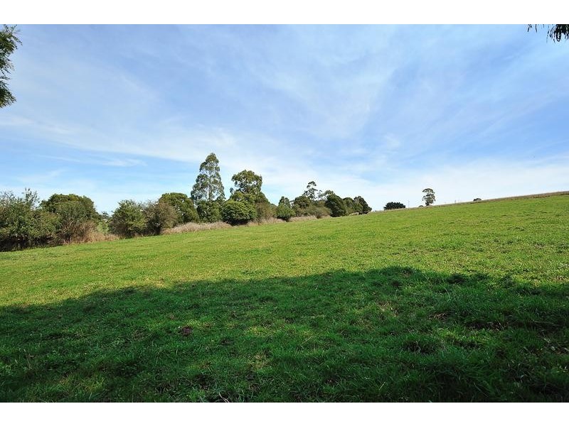 1260 Jacksons Track, Jindivick VIC 3818