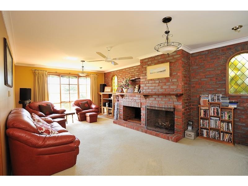 68 Lardner Road, Drouin VIC 3818