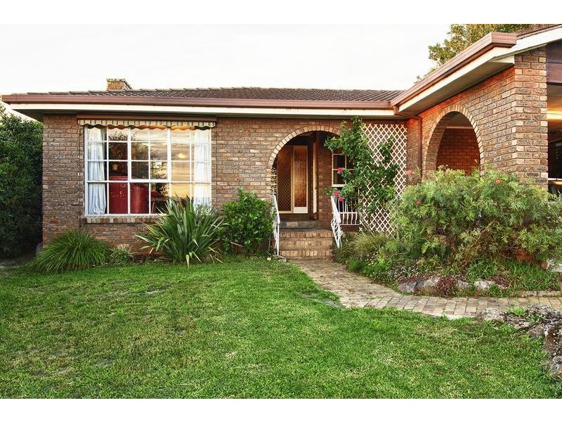 68 Lardner Road, Drouin VIC 3818