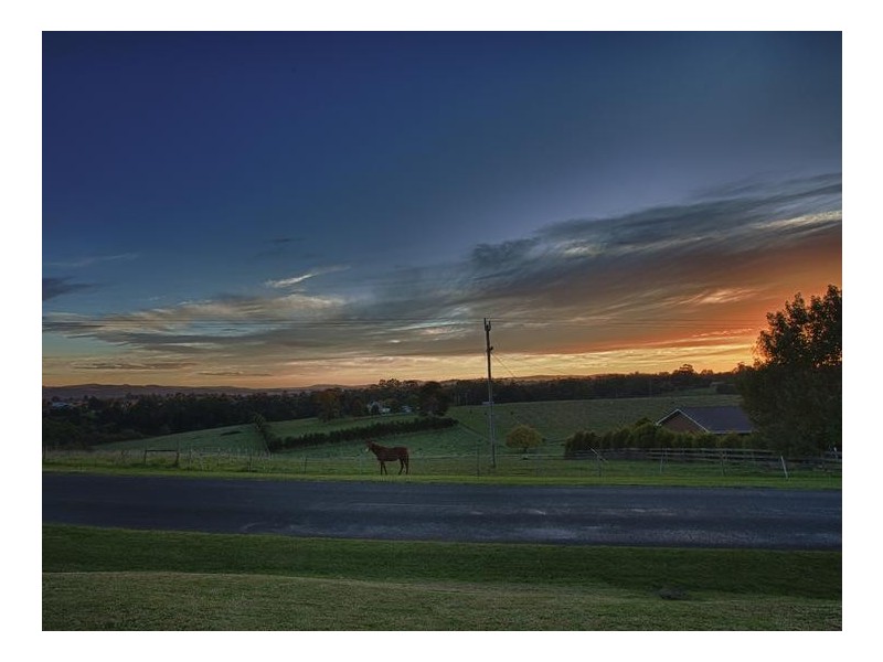 68 Lardner Road, Drouin VIC 3818
