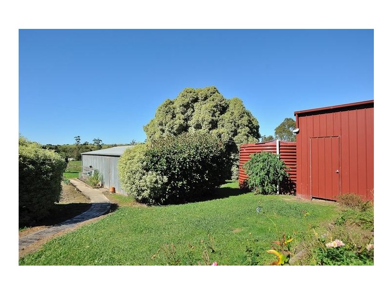 30 Waddell Road, Drouin VIC 3818
