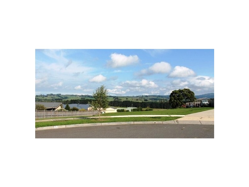 2 Zoe Court, Neerim South VIC 3831