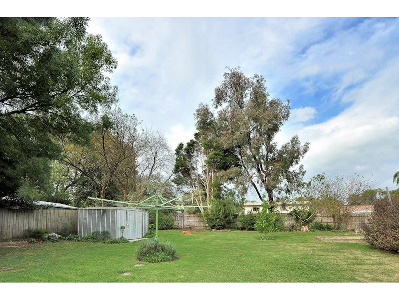 48 Acacia Street, Drouin VIC 3818