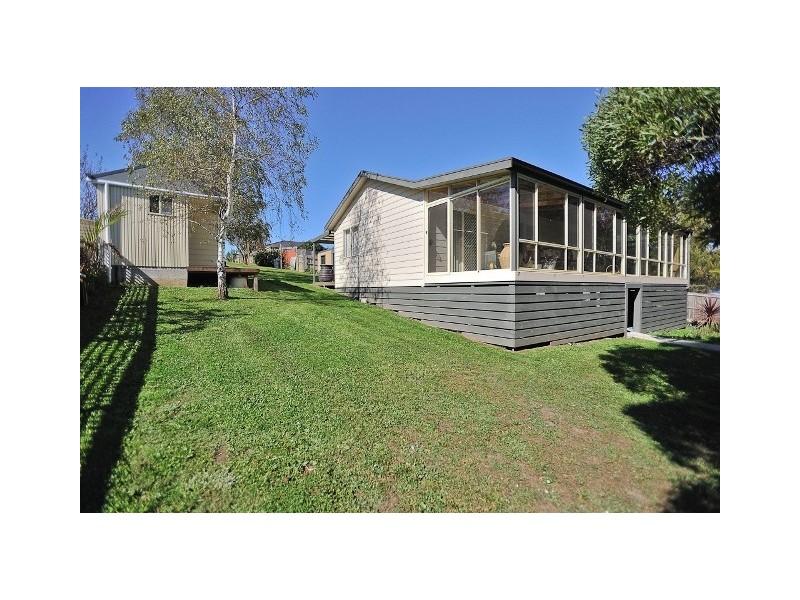 8 Becky Lane, Neerim South VIC 3831