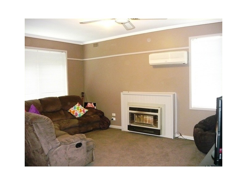 4 Western Park Drive, Warragul VIC 3820