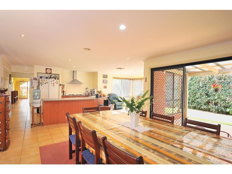 45 Cook Street, Drouin VIC 3818