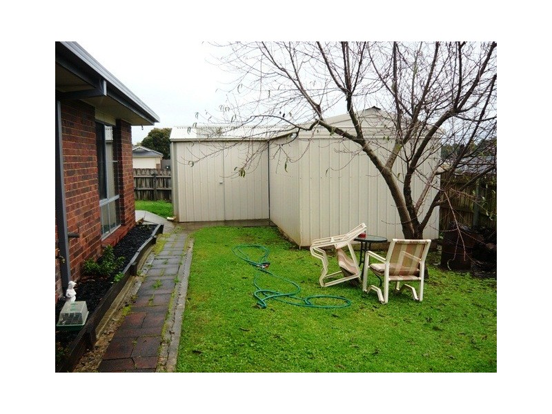 1 McClure Street, Drouin VIC 3818