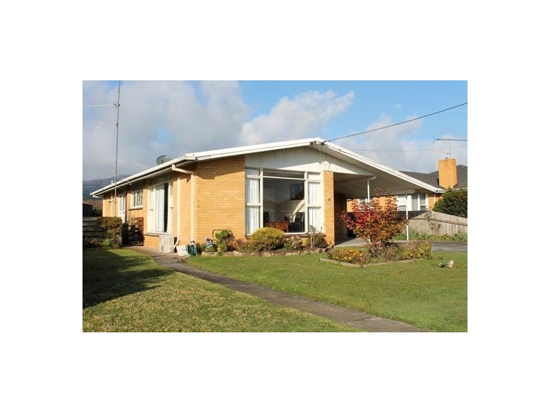 23 Kitchener Street, Trafalgar VIC 3824