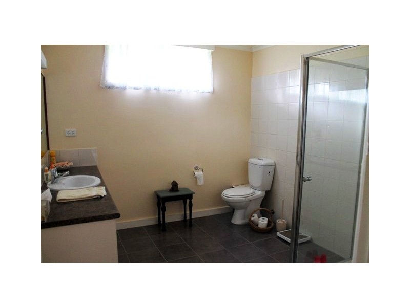 23 Kitchener Street, Trafalgar VIC 3824