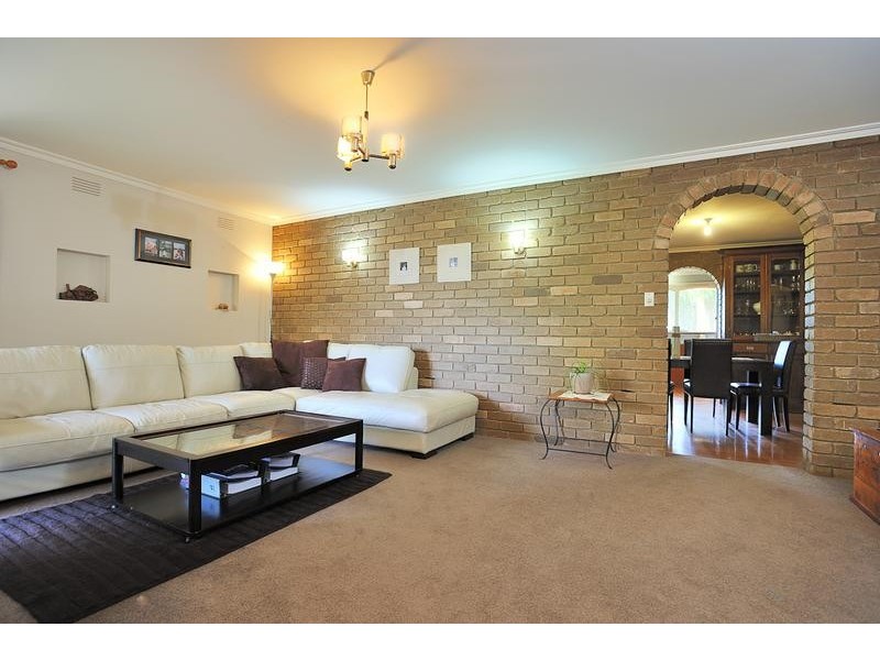 6 Hillandale Road, Warragul VIC 3820