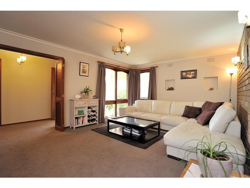 6 Hillandale Road, Warragul VIC 3820