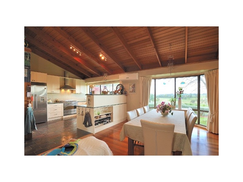 891 Princes Way, Drouin VIC 3818